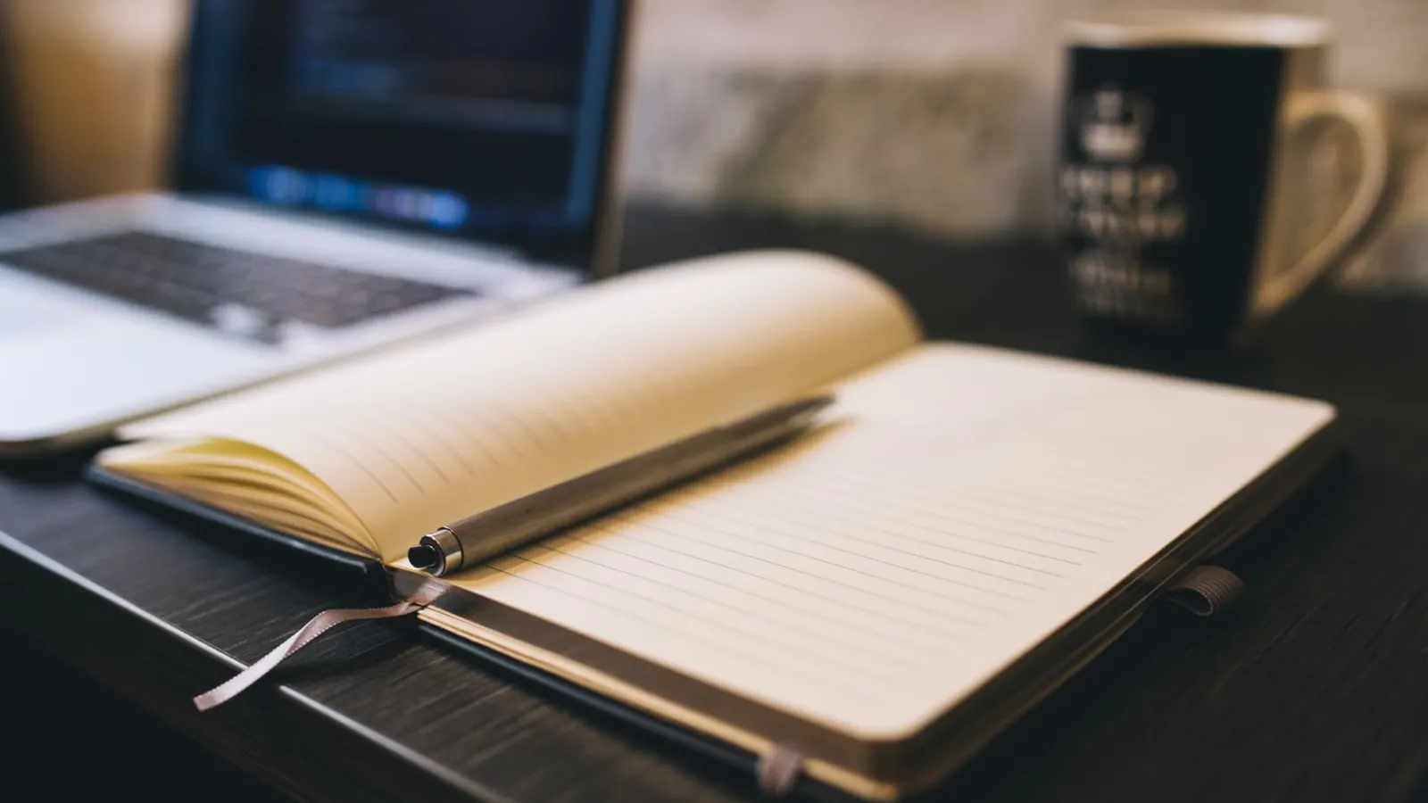 I Replaced 4 Productivity Apps With One Text Document, Here's How — illustrative featured image